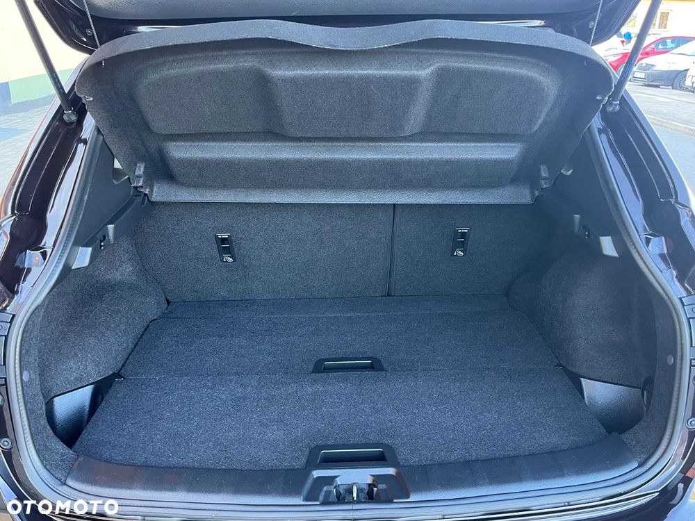 Nissan Qashqai 1.6 DCi Xtronic N-Connecta - 21