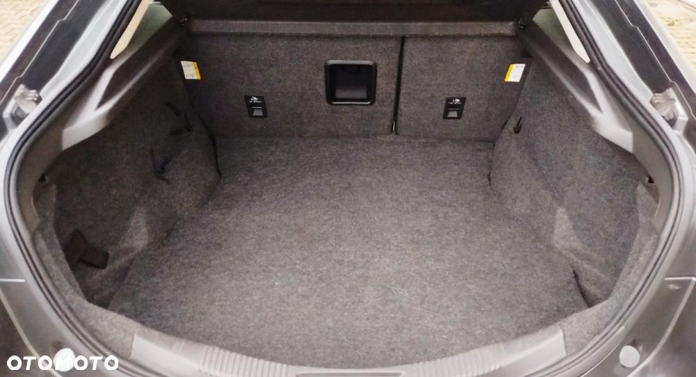 Ford Mondeo 2.0 EcoBlue Titanium - 18