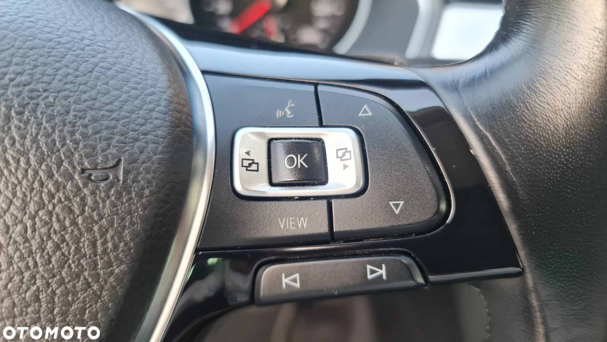 Volkswagen Passat 2.0 TDI BMT Comfortline DSG - 18