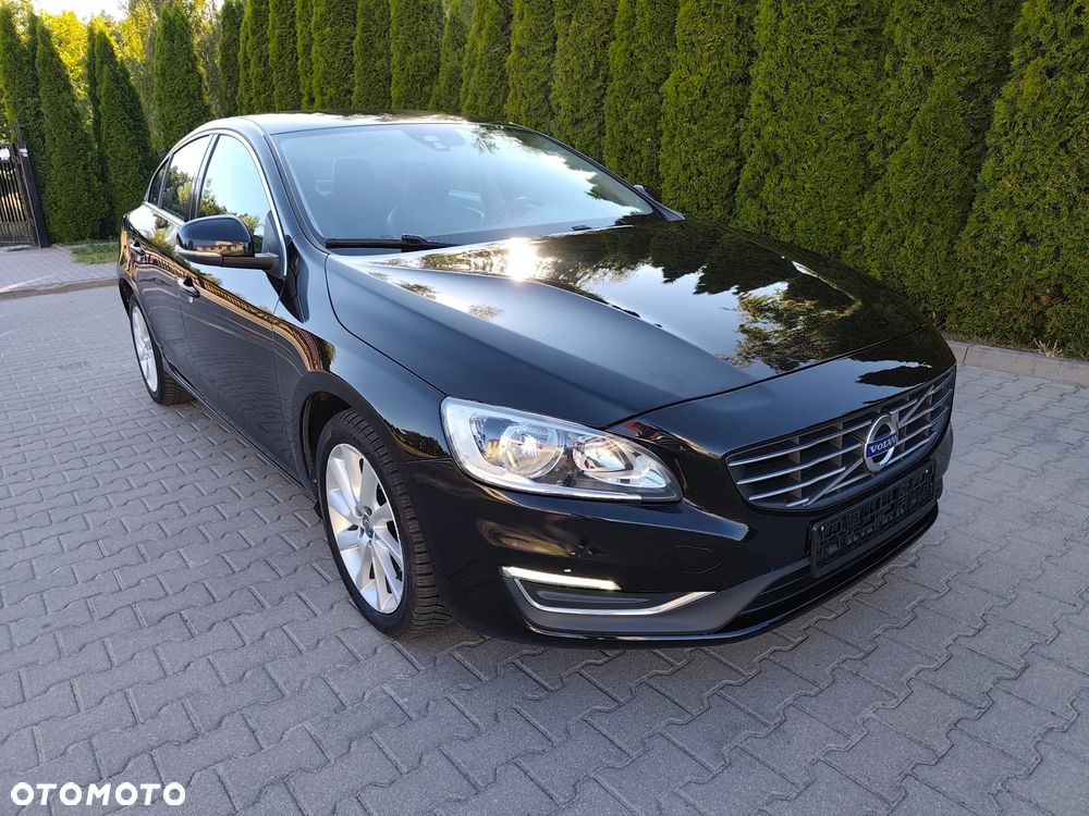 Volvo S60 D3 Summum - 2