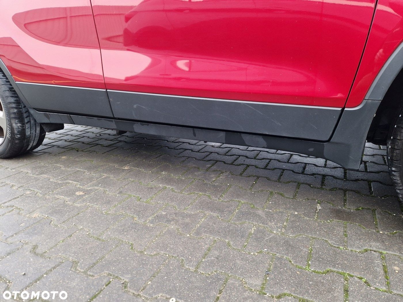OPEL MOKKA LISTWA PROGOWA PRAWA - 1