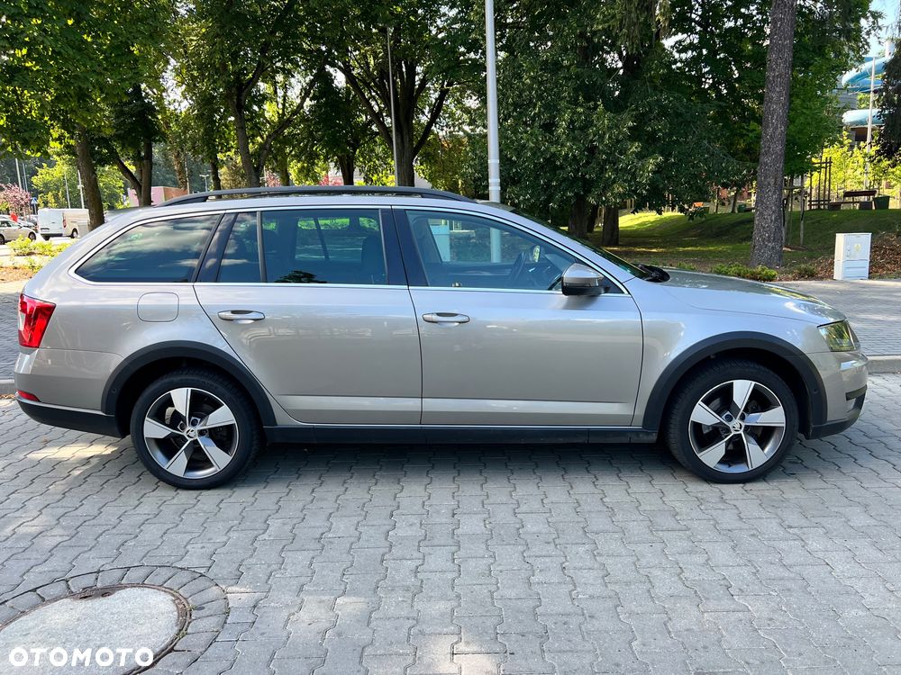 Skoda Octavia 2.0 TDI 4x4 Scout - 5