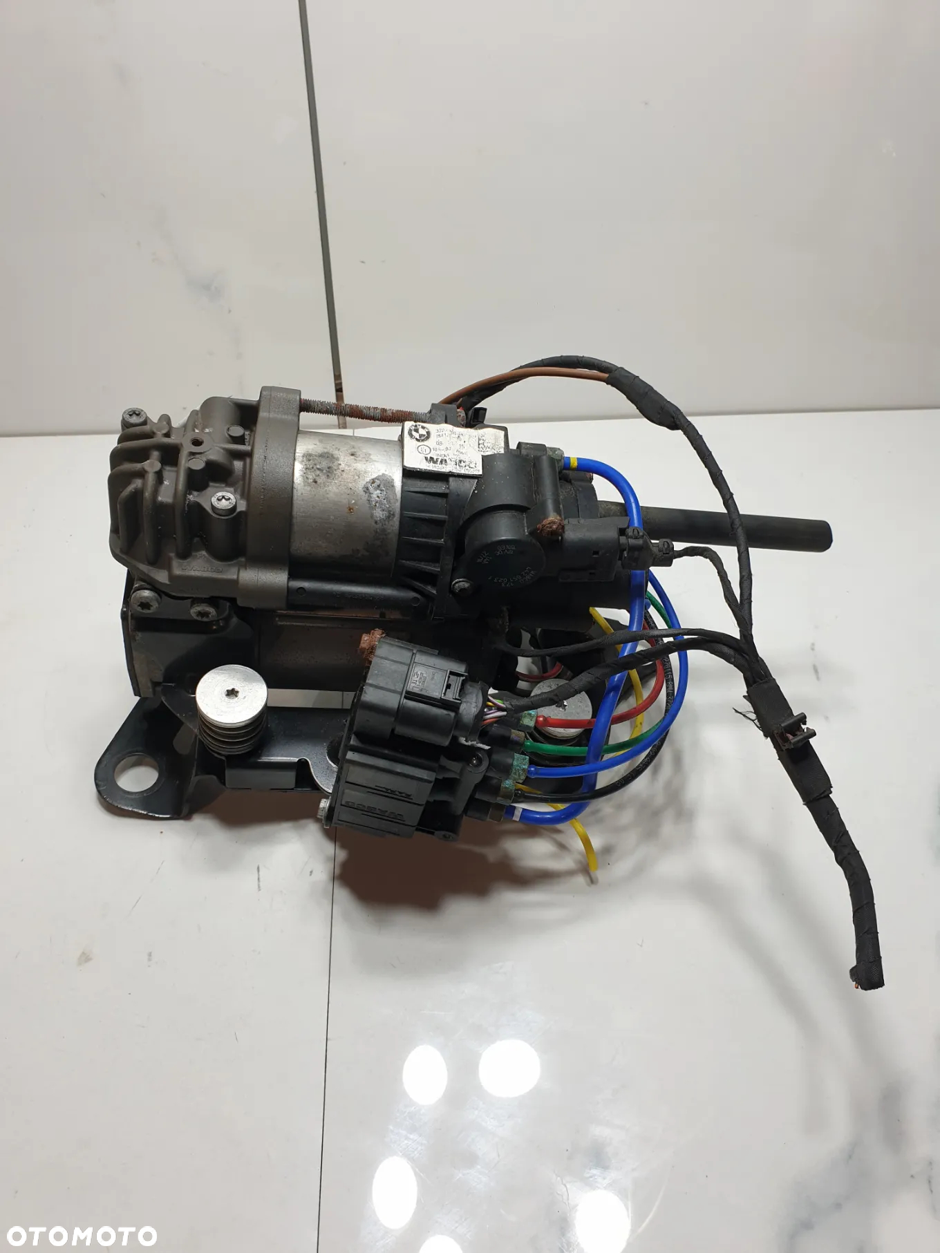 BMW G11 G12 POMPA NIWO KOMPRESOR ZAWIESZENIA WABCO  6861882  POTESTOWA MINIMALNY PRZEBIEG - 3
