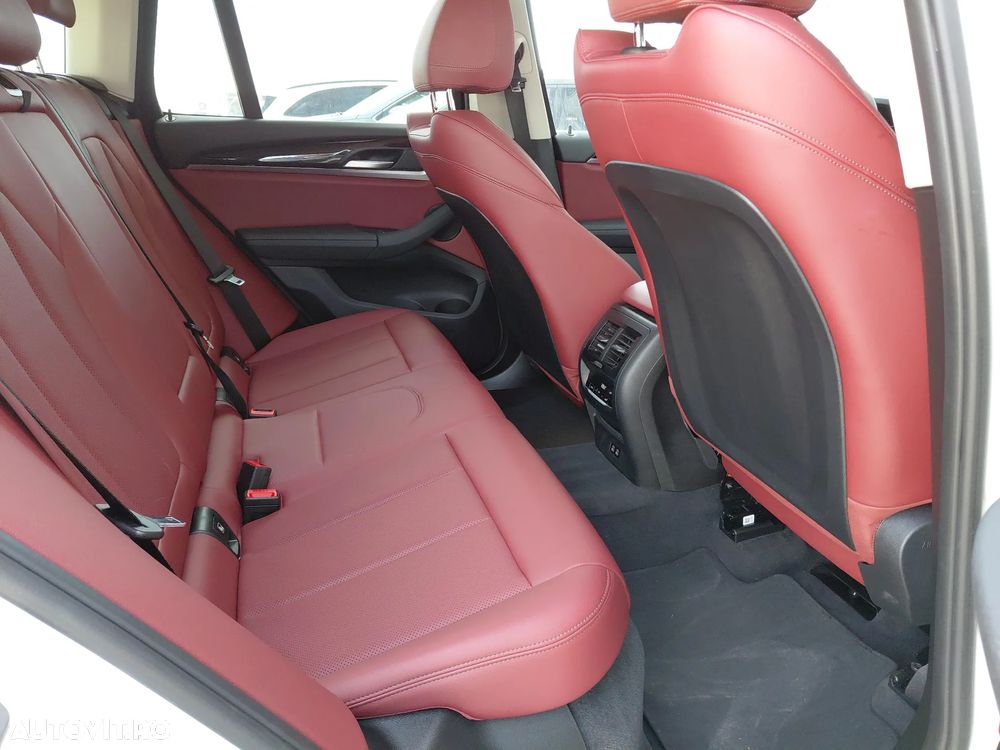 BMW X3 xDrive20d AT MHEV - 14