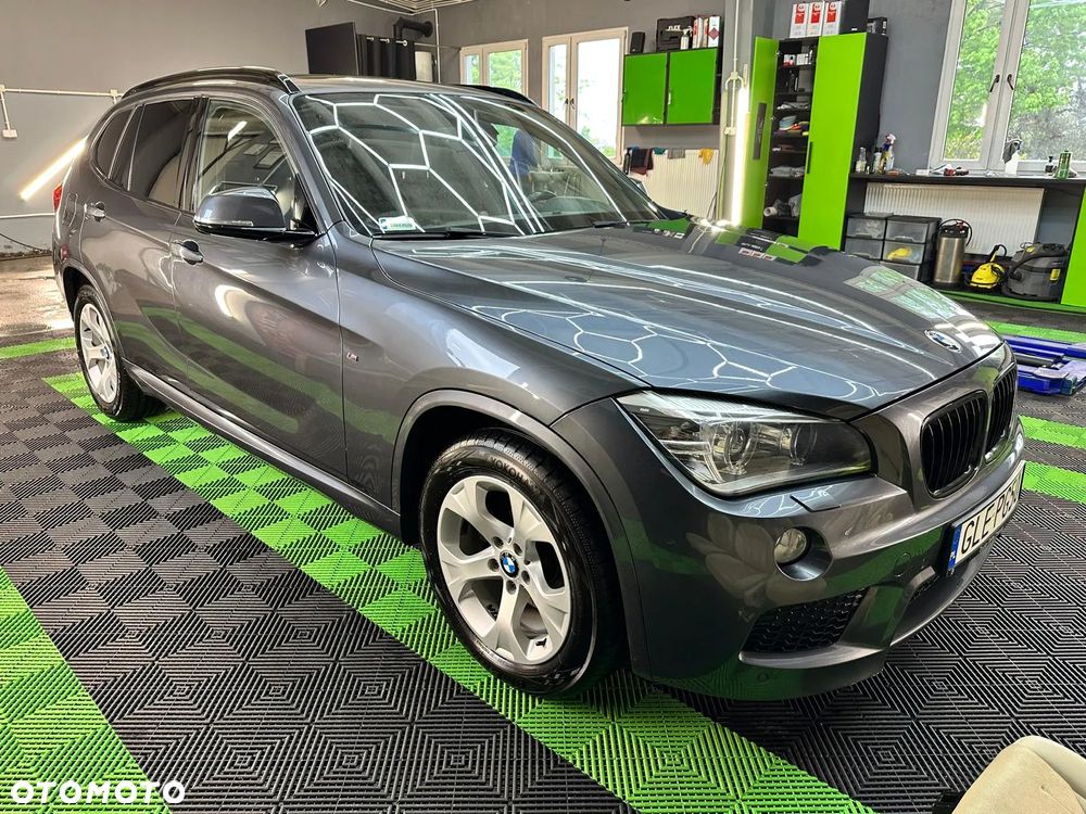 BMW X1 xDrive20d Sport Line - 1