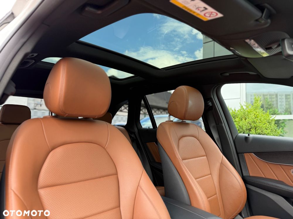 Mercedes-Benz GLC 220 d 4Matic 9G-TRONIC AMG Line Plus - 10