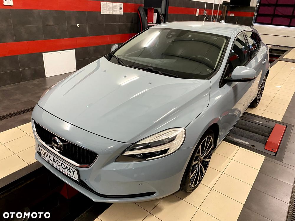 Volvo V40 D3 Summum - 2