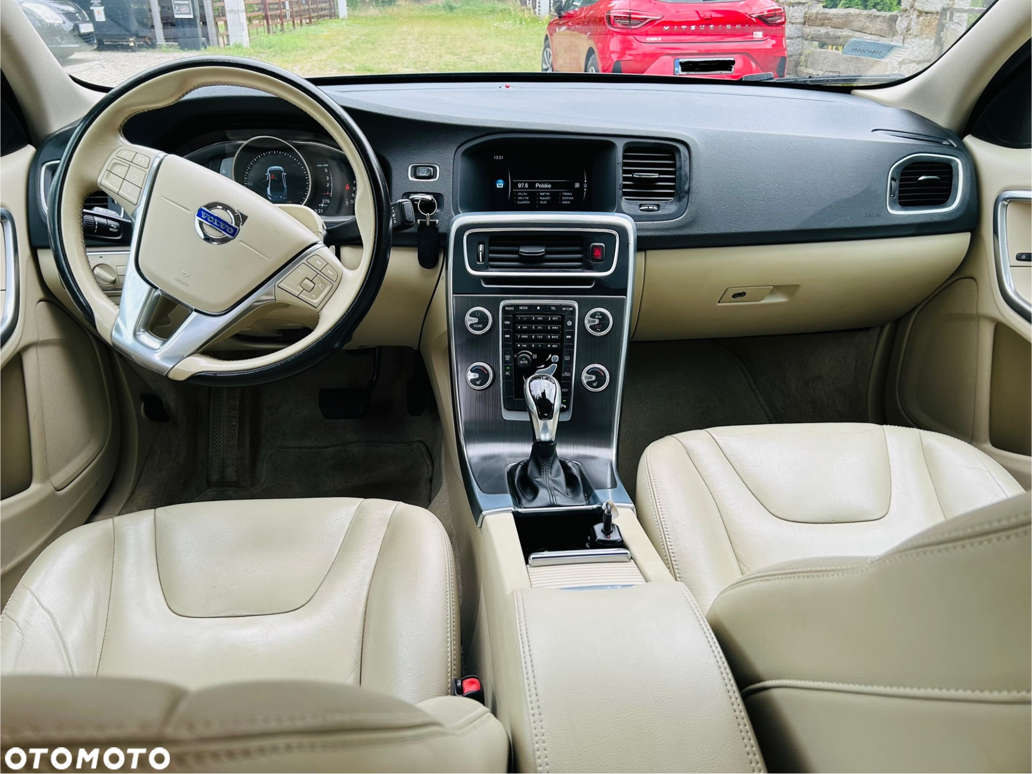 Volvo S60 D4 Drive-E Dynamic Edition (Momentum) - 10