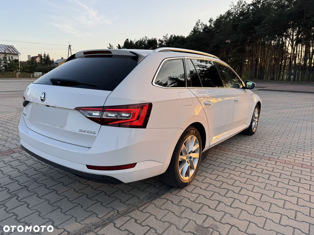Skoda Superb 1.5 TSI ACT Style - 5