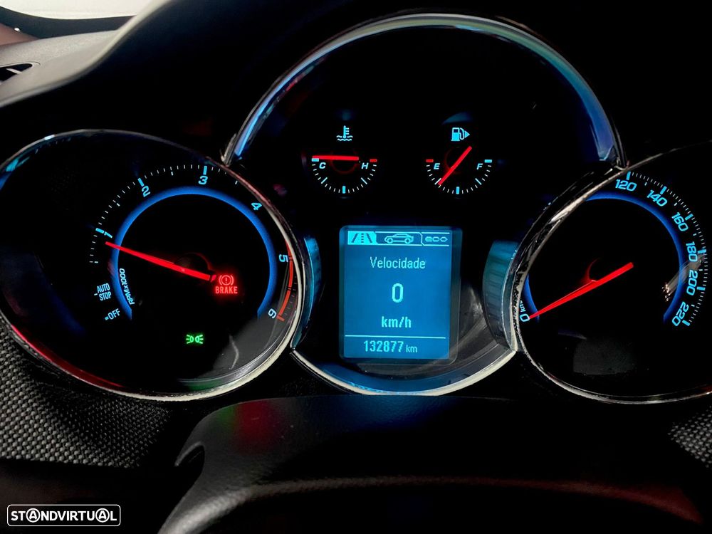 Chevrolet Cruze SW 1.7 VCDi LTZ - 21