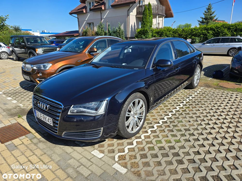 Audi A8 - 2