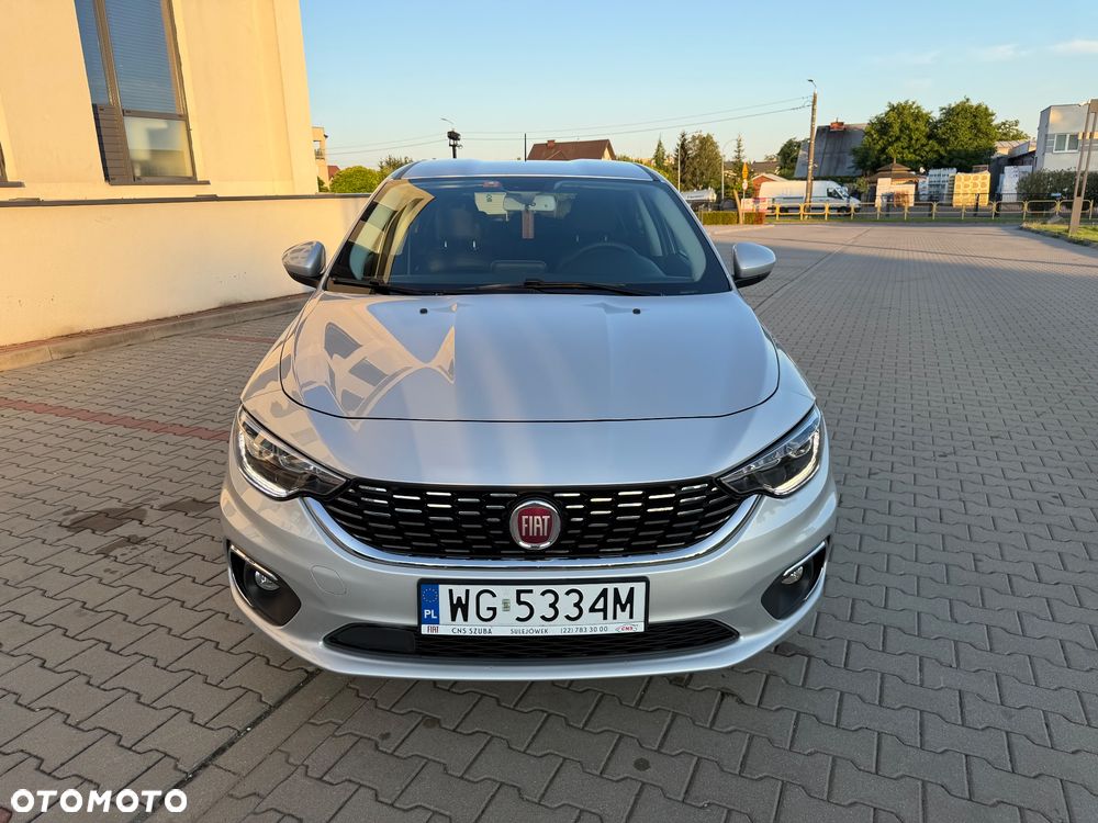 Fiat Tipo 1.4 T-Jet 16v Lounge EU6d - 8