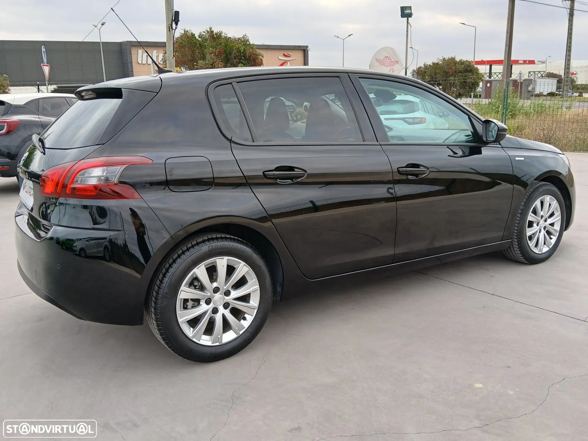Peugeot 308 1.5 BlueHDi Style - 8
