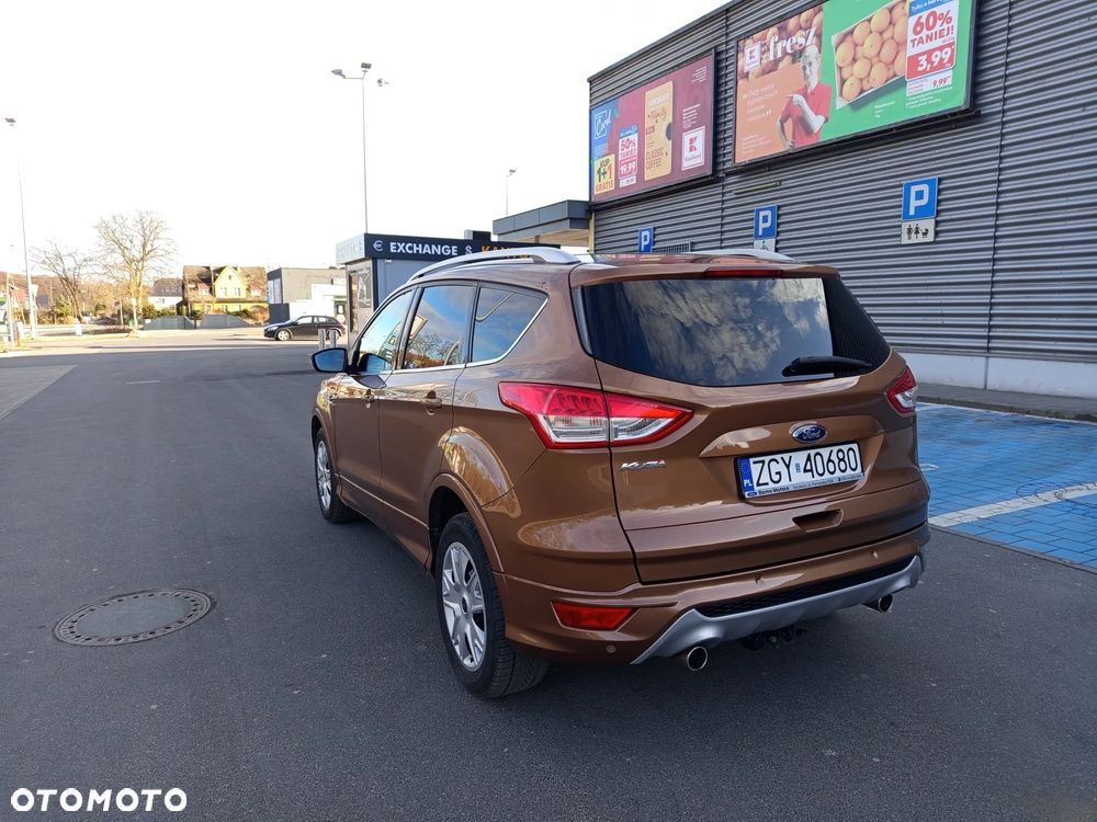 Ford Kuga 2.0 TDCi 4WD Titanium - 16