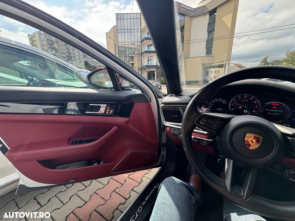 Porsche Panamera - 5