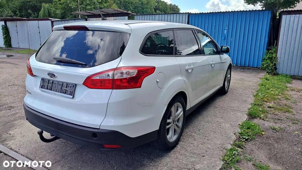 Ford Focus 1.6 TDCi DPF Ambiente - 5