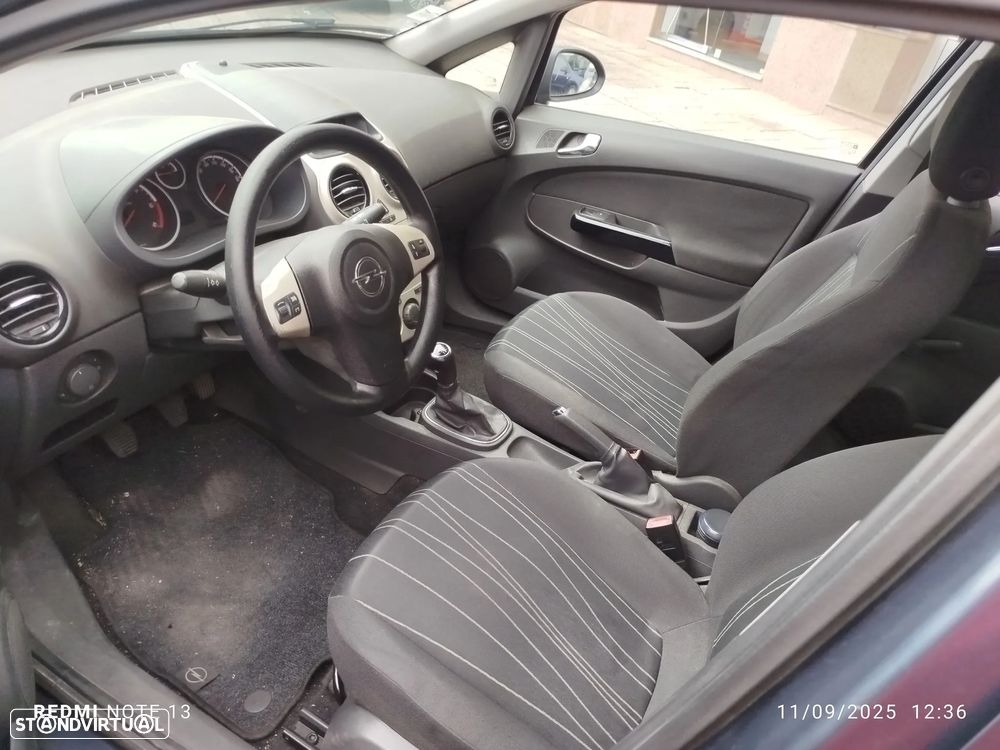 Opel Corsa 1.3 CDTi Enjoy - 8