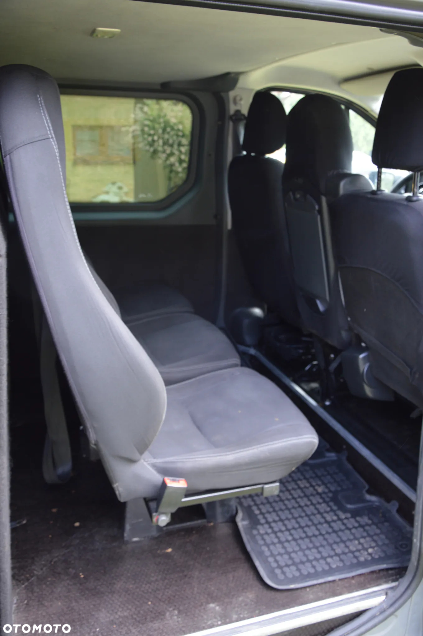 Renault Trafic Vivaro - 37