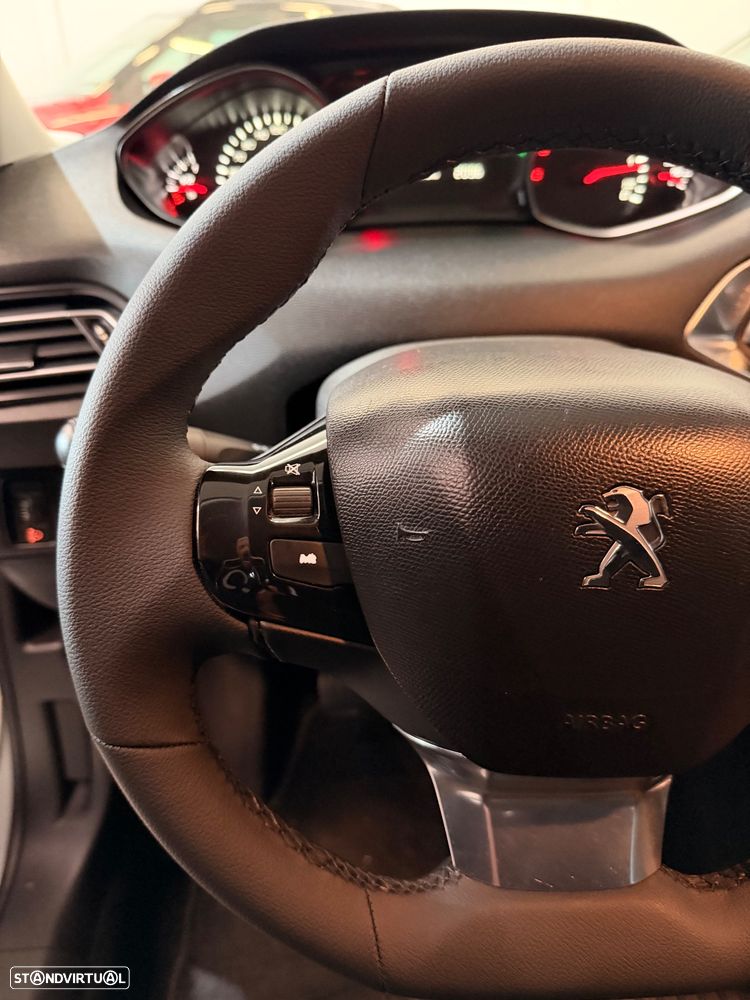 Peugeot 308 SW BlueHDi 100 Stop & Start Business-Line - 9