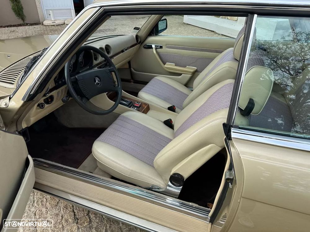 Mercedes-Benz R107 (1971-1989) 280 SLC - 10