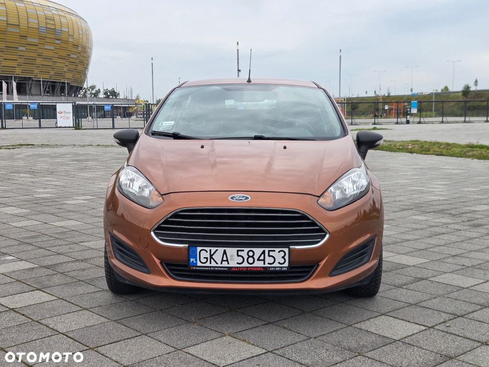 Ford Fiesta 1.25 Ambiente - 2