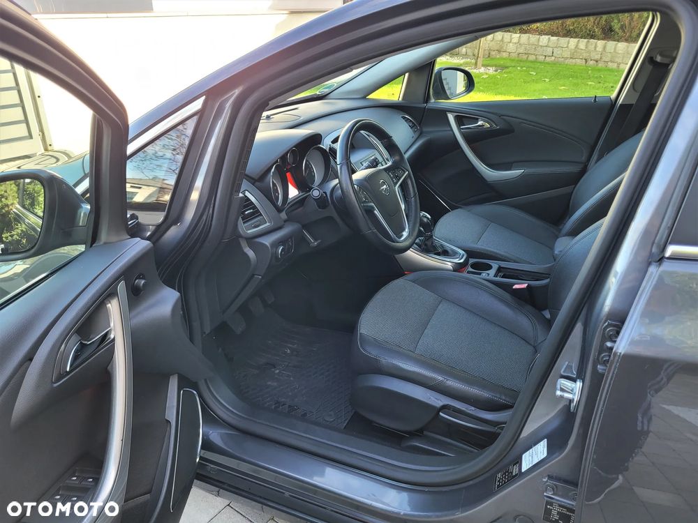 Opel Astra 1.6 Turbo - 20