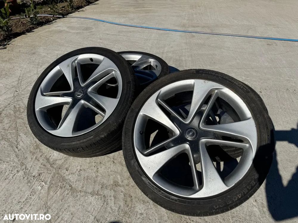 Opel Astra 1.6 Turbo - 19