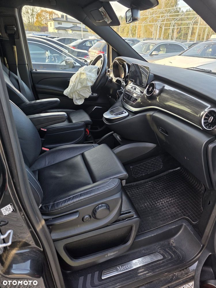 Mercedes-Benz V-Class 2022 photo 5