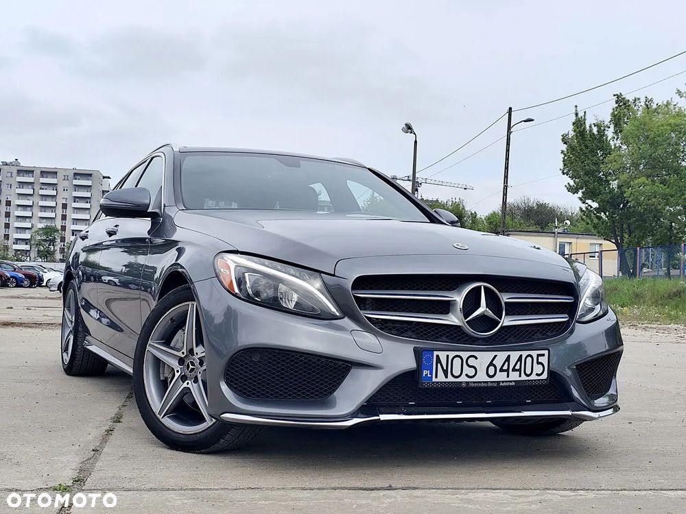 Mercedes-Benz Klasa C 300 9G-TRONIC AMG Line - 3