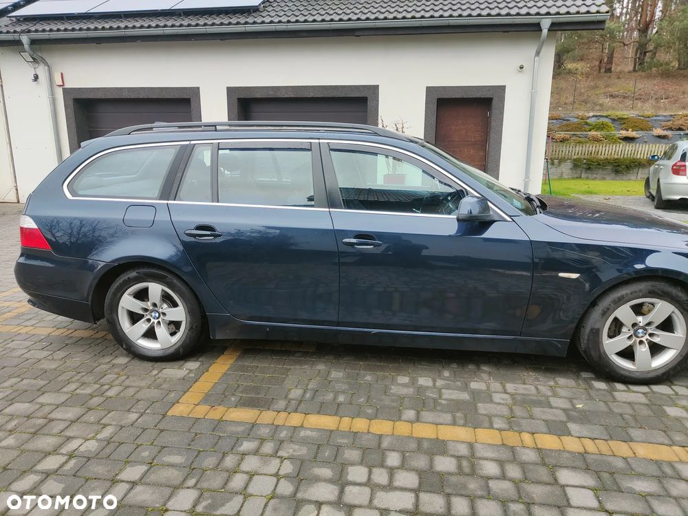 BMW Seria 5 520d - 5