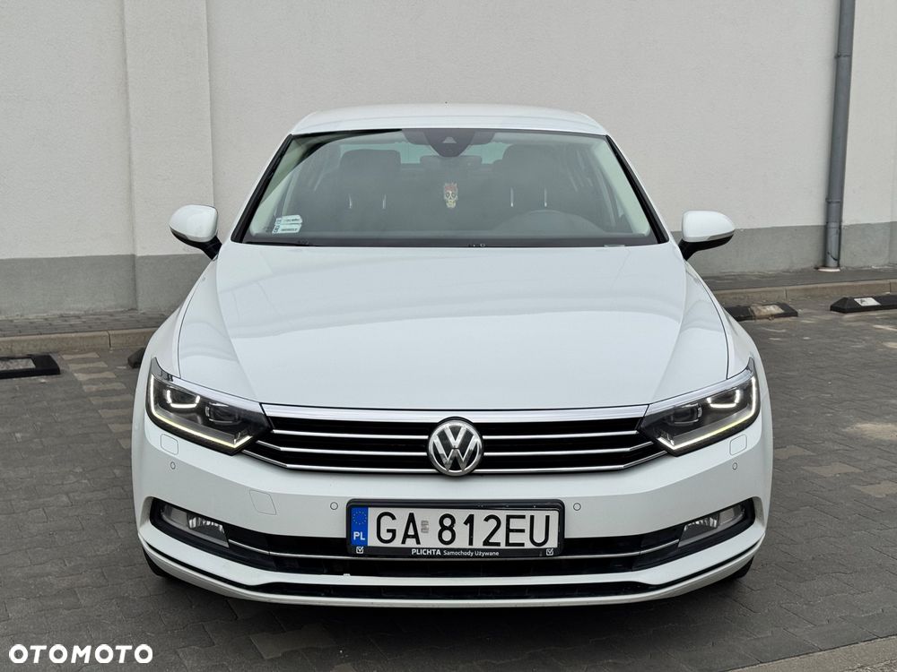 Volkswagen Passat 2.0 TDI BMT Comfortline - 26