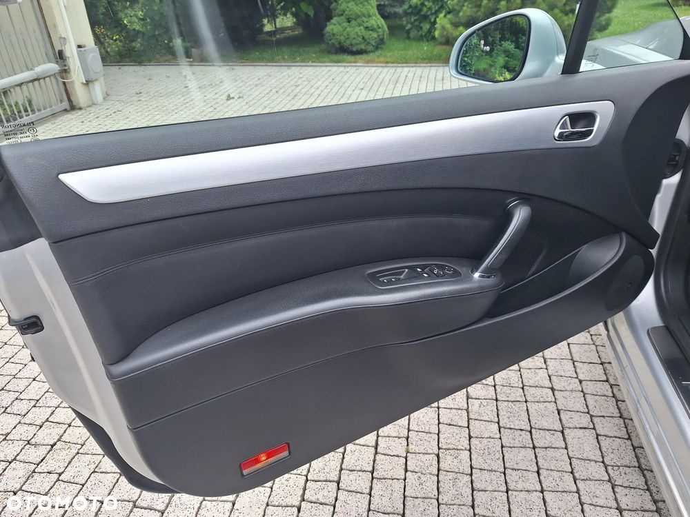 Peugeot 407 - 27