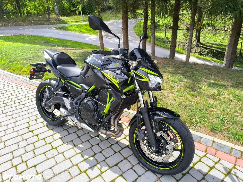 Kawasaki Z 650 - 9