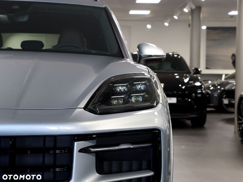 Porsche Cayenne S - 9