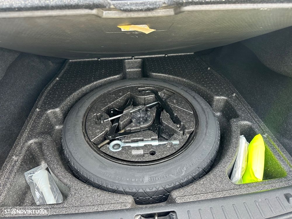 Volvo S60 2.0 D3 Summum - 34