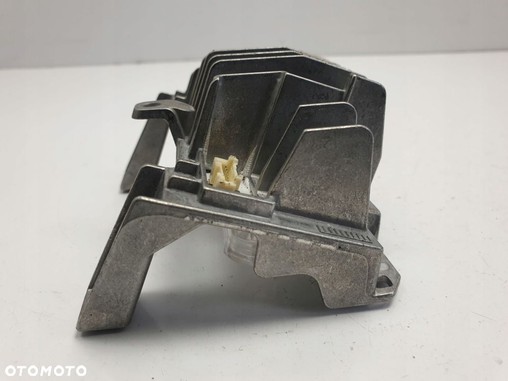 Mercedes A205 W205 PRZETWORNICA Xenon 1305715204 - 4