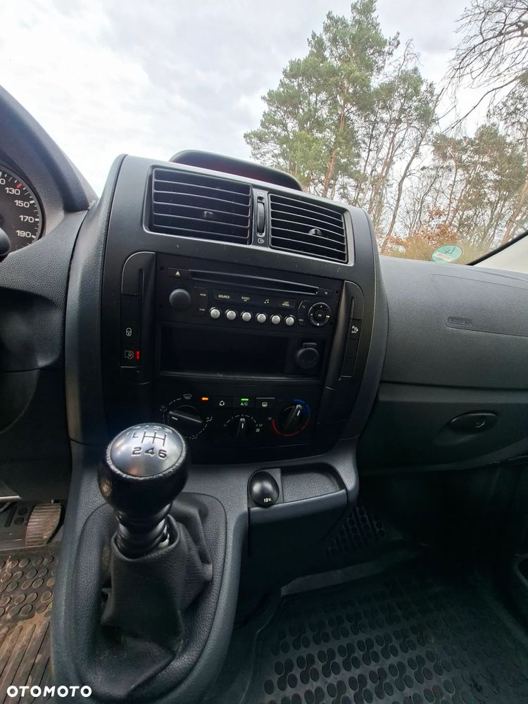 Citroën Jumpy Combi - 11