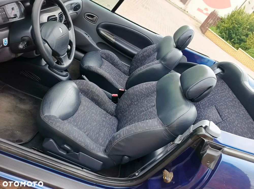 Renault Megane 1.6 Privilege - 7