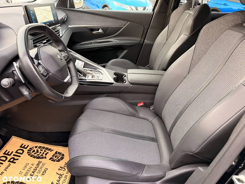 Peugeot 3008 1.5 BlueHDi Allure S&S EAT8 - 29