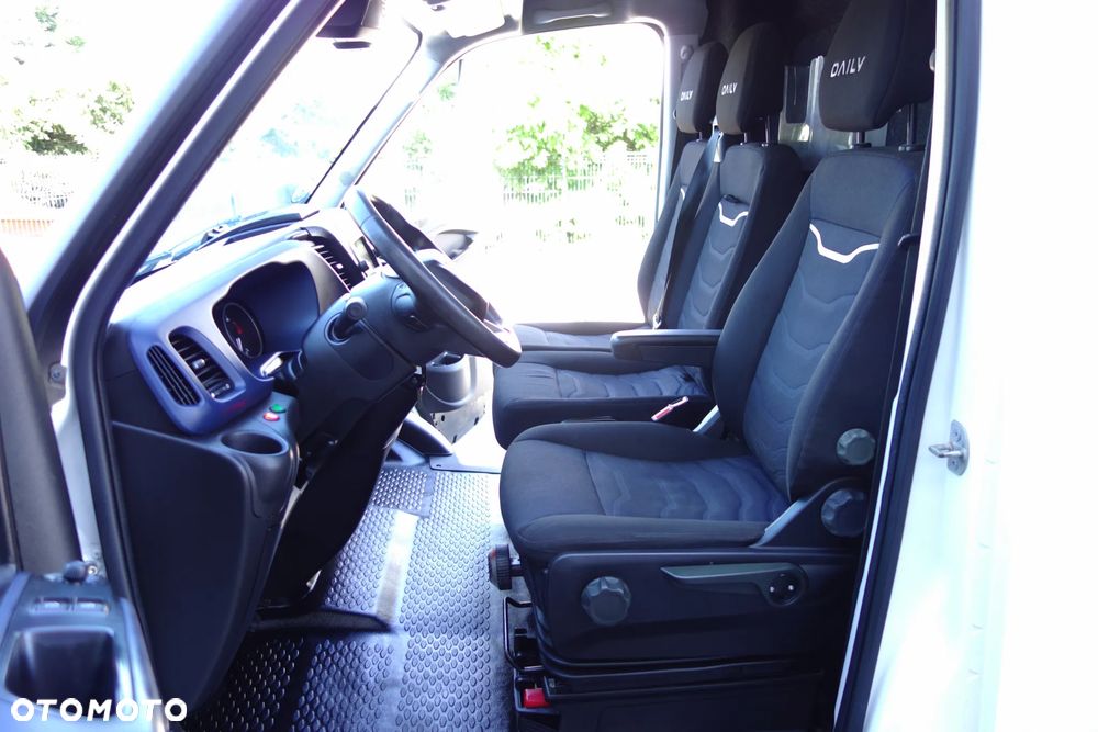 Iveco Daily Automat Bliźniak 35-180 L3H2 Klima Webasto Kamera Ledy - 5