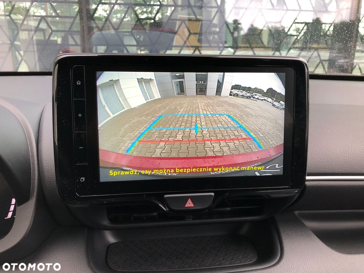 Toyota Yaris - 20