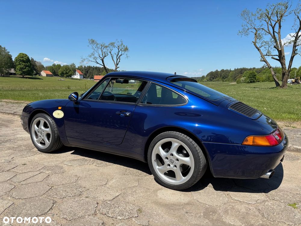Porsche 911 Carrera - 3