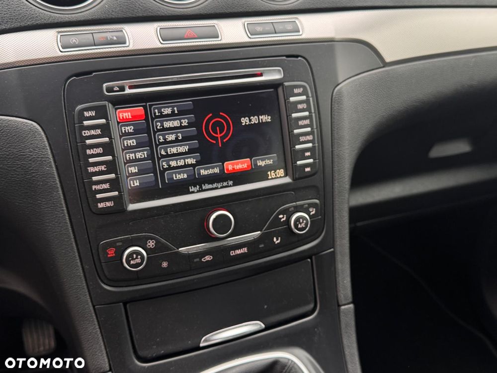 Ford S-Max - 24