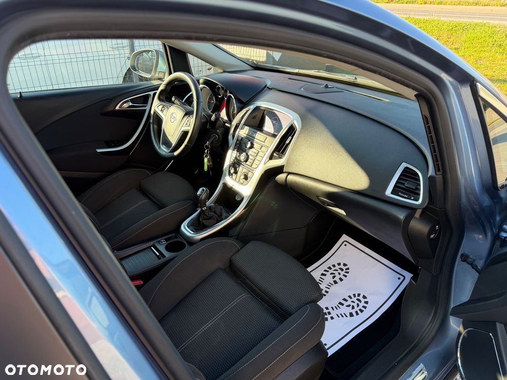 Opel Astra 1.4 Turbo Edition - 23