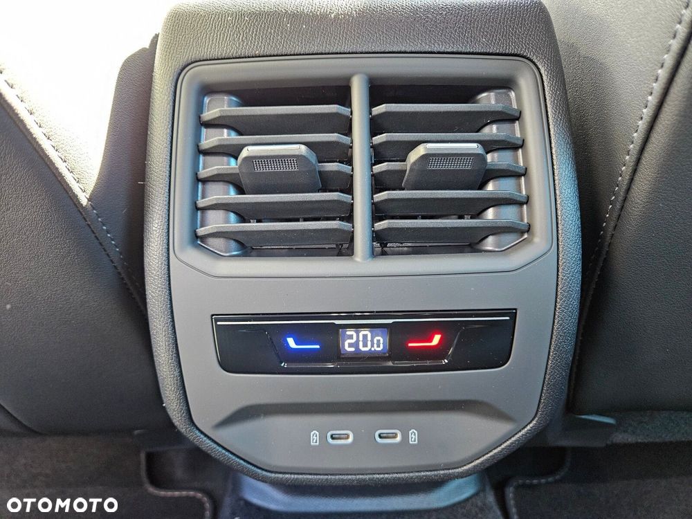 Cupra Formentor 1.5 TSI DSG - 24