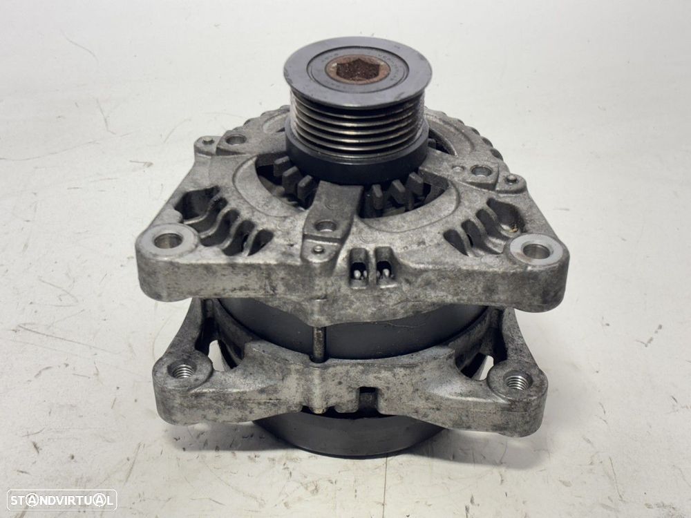 Alternador FORD FOCUS II 1.6 TDCi REF. 3M5T10300PE 1042103514 MOTOR HHDA - 2