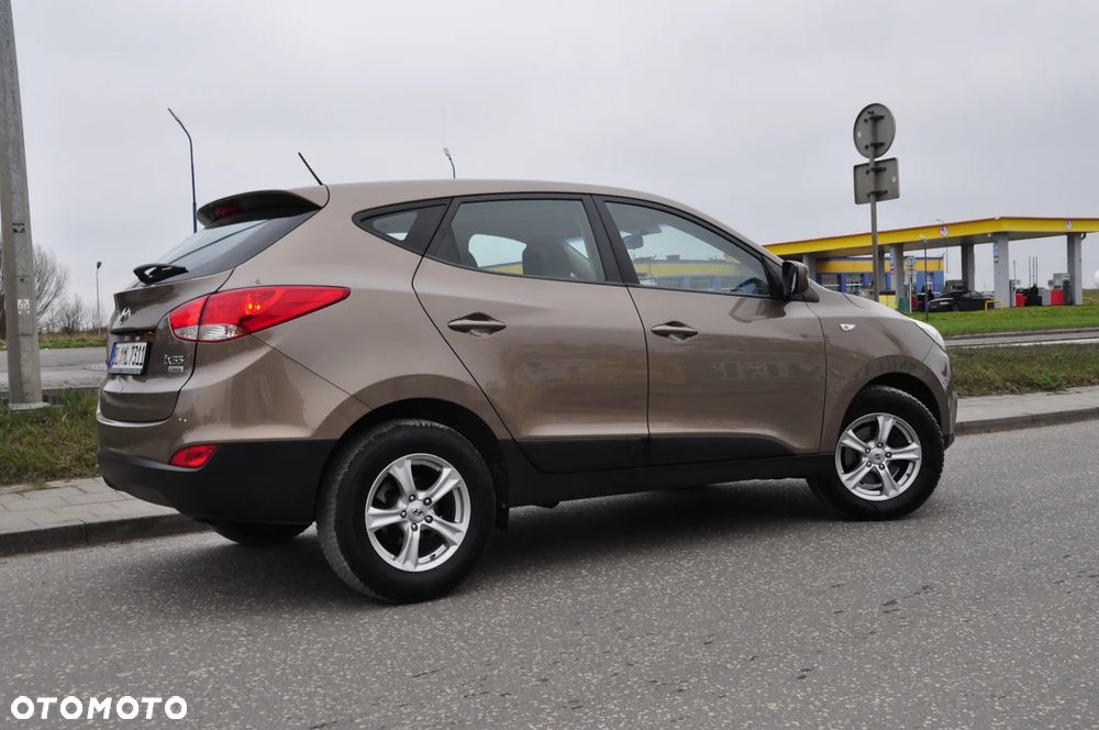 Hyundai ix35 1.7 CRDi 2WD Fifa World Cup Edition - 5