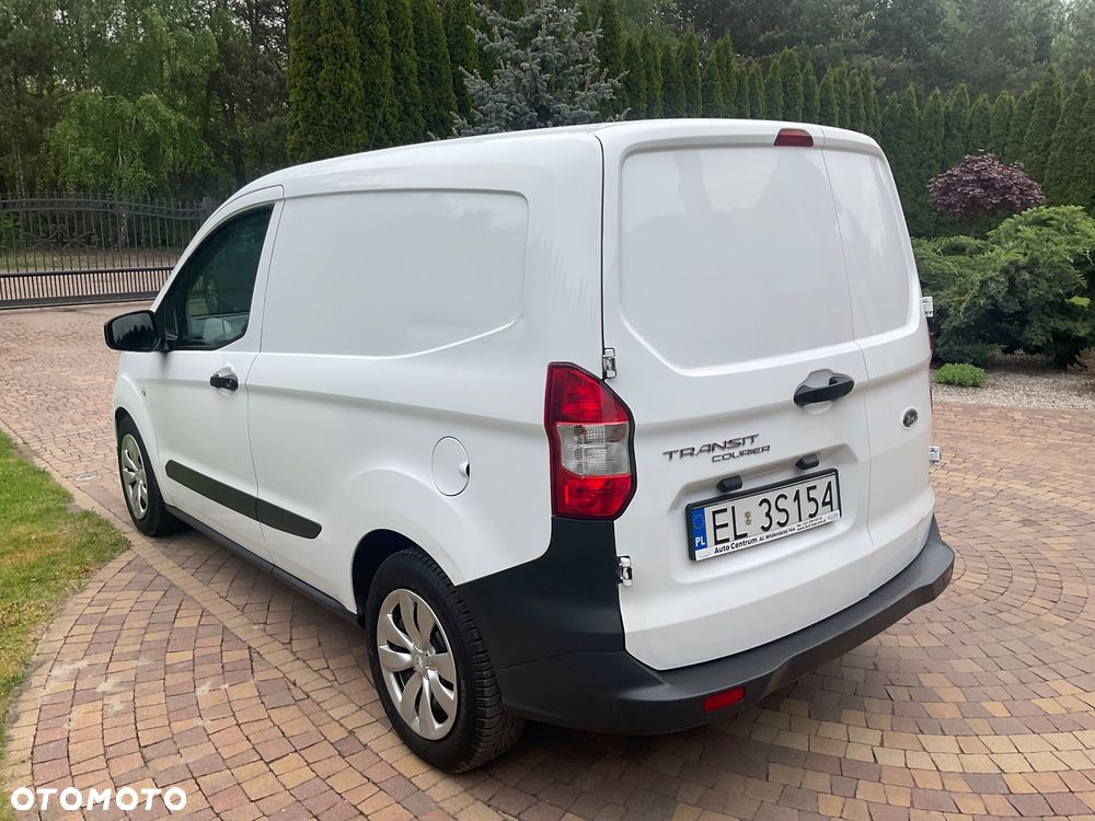 Ford Transit Courier - 7