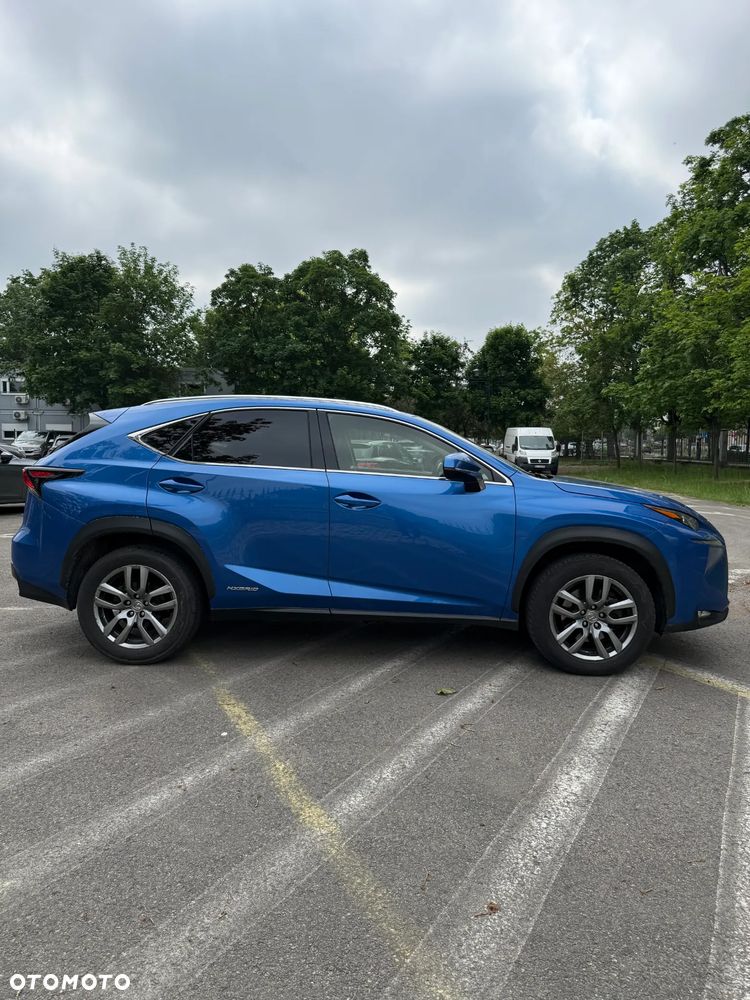 Lexus NX 300h Comfort AWD - 5