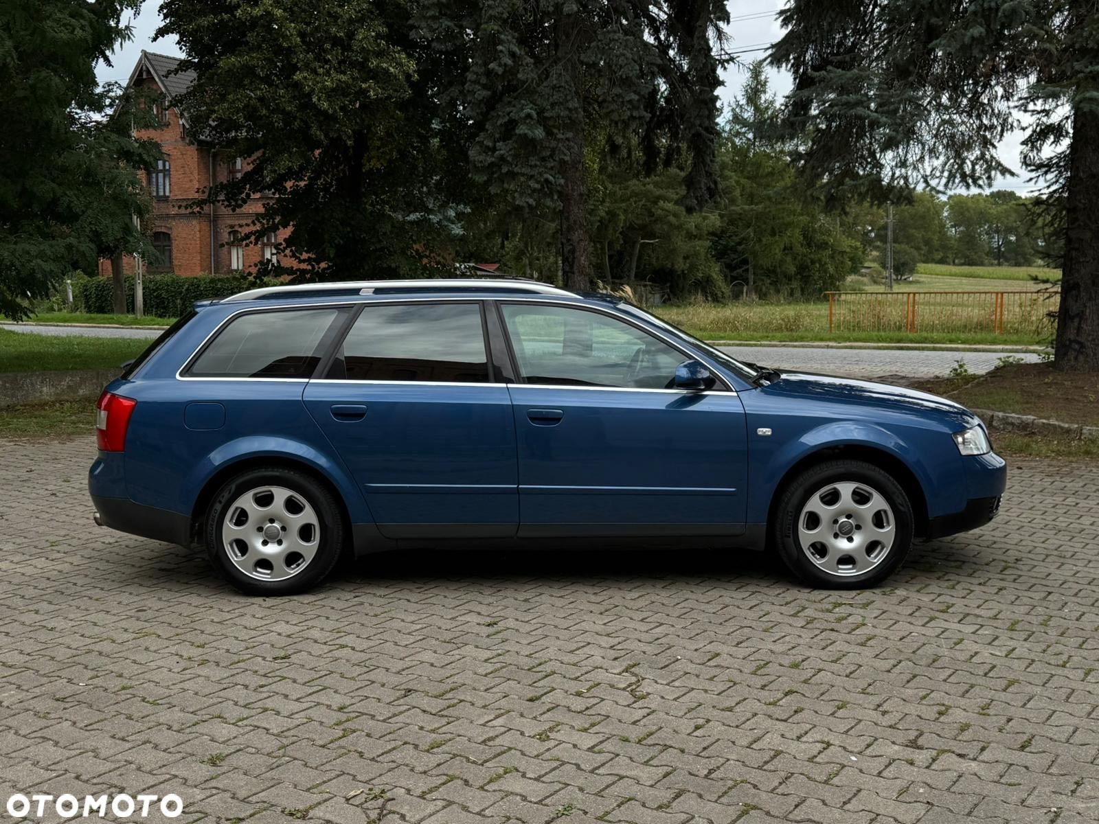 Audi A4 1.8T - 4